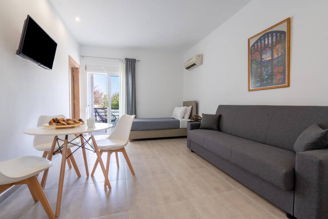 Kalligeom Apartment Hersonissos  Luaran gambar